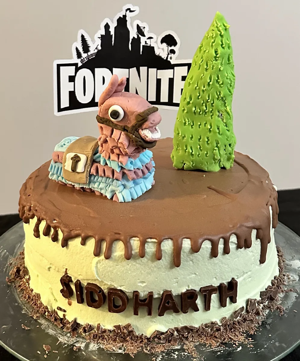 Fortnite Birthday Cake