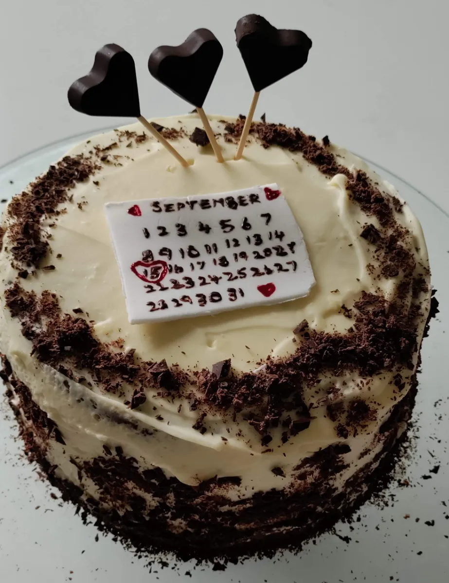 anniversary cake